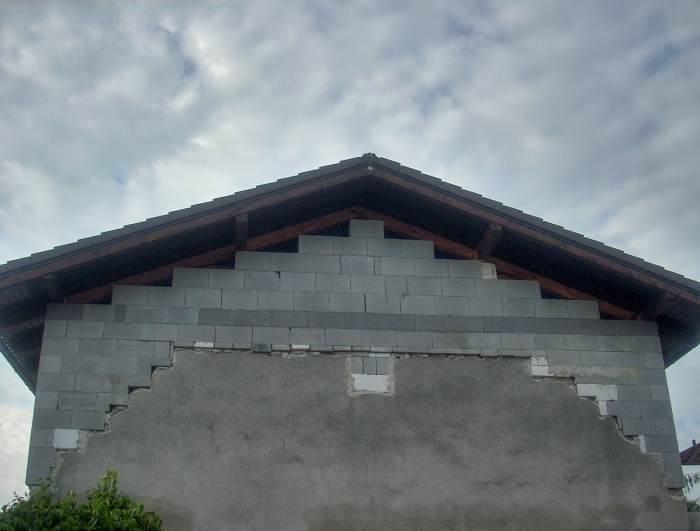 Dubeč - střecha (5)